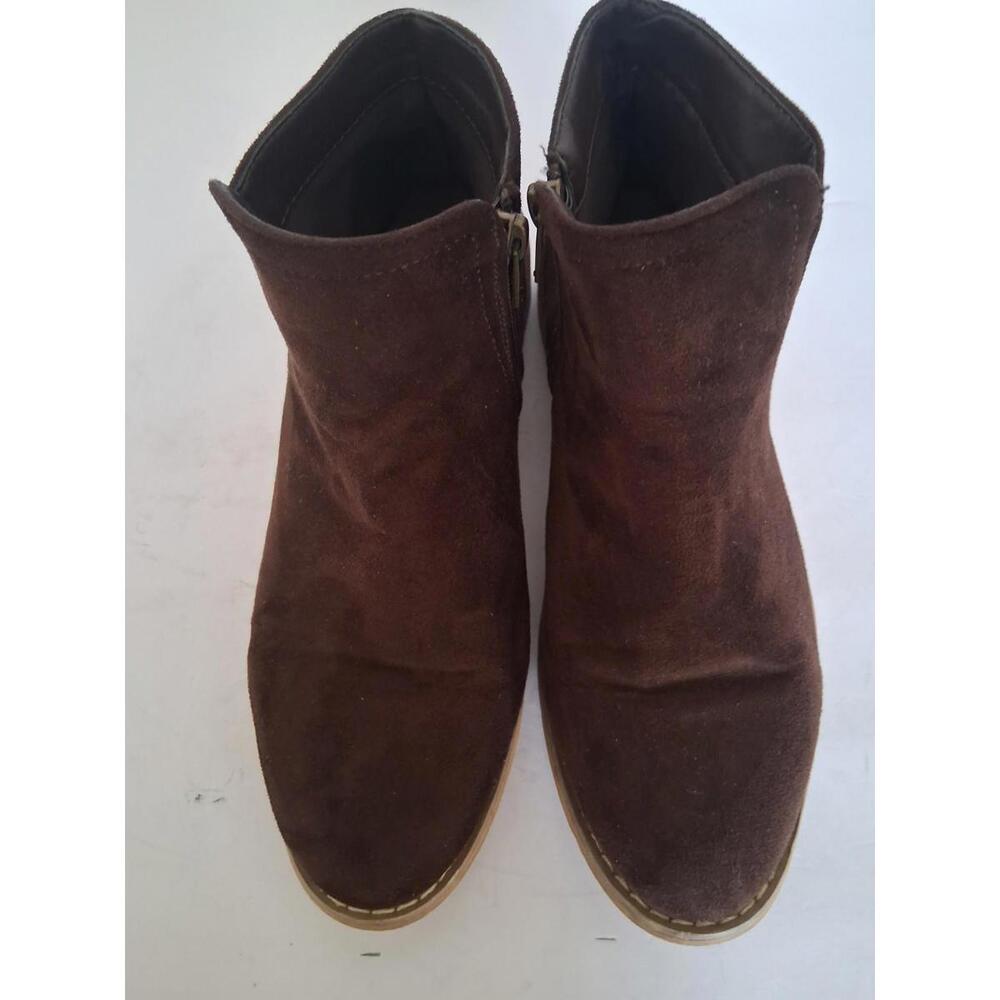 SEVEN7 Wome's Chocolate Brown Faux Suede Cisco Kid Bootie, 8